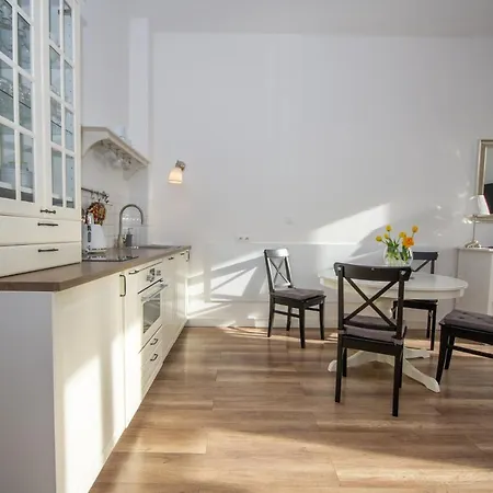 Inpoint Wielopole 32 Boutique Old Town&kazimierz District Self Check-in Apartman *