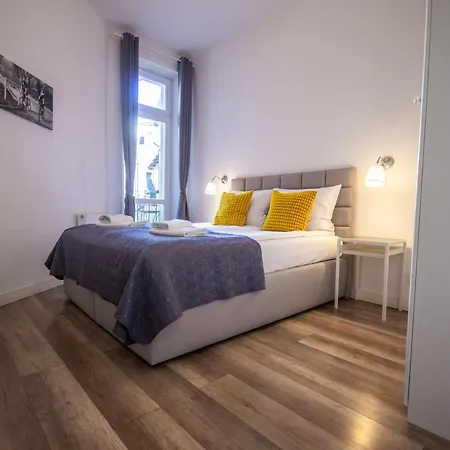 Inpoint Wielopole 32 Boutique Old Town&kazimierz District Self Check-in Apartman *