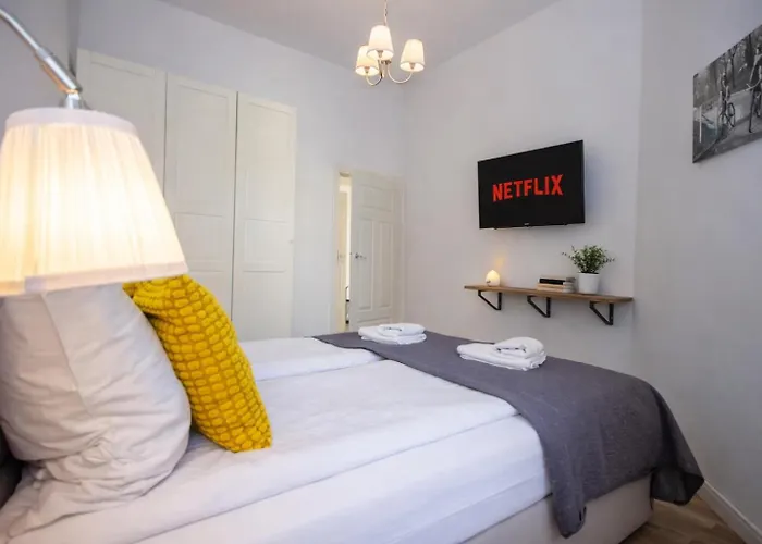 Inpoint Wielopole 32 Boutique Old Town&kazimierz District Self Check-in Apartment